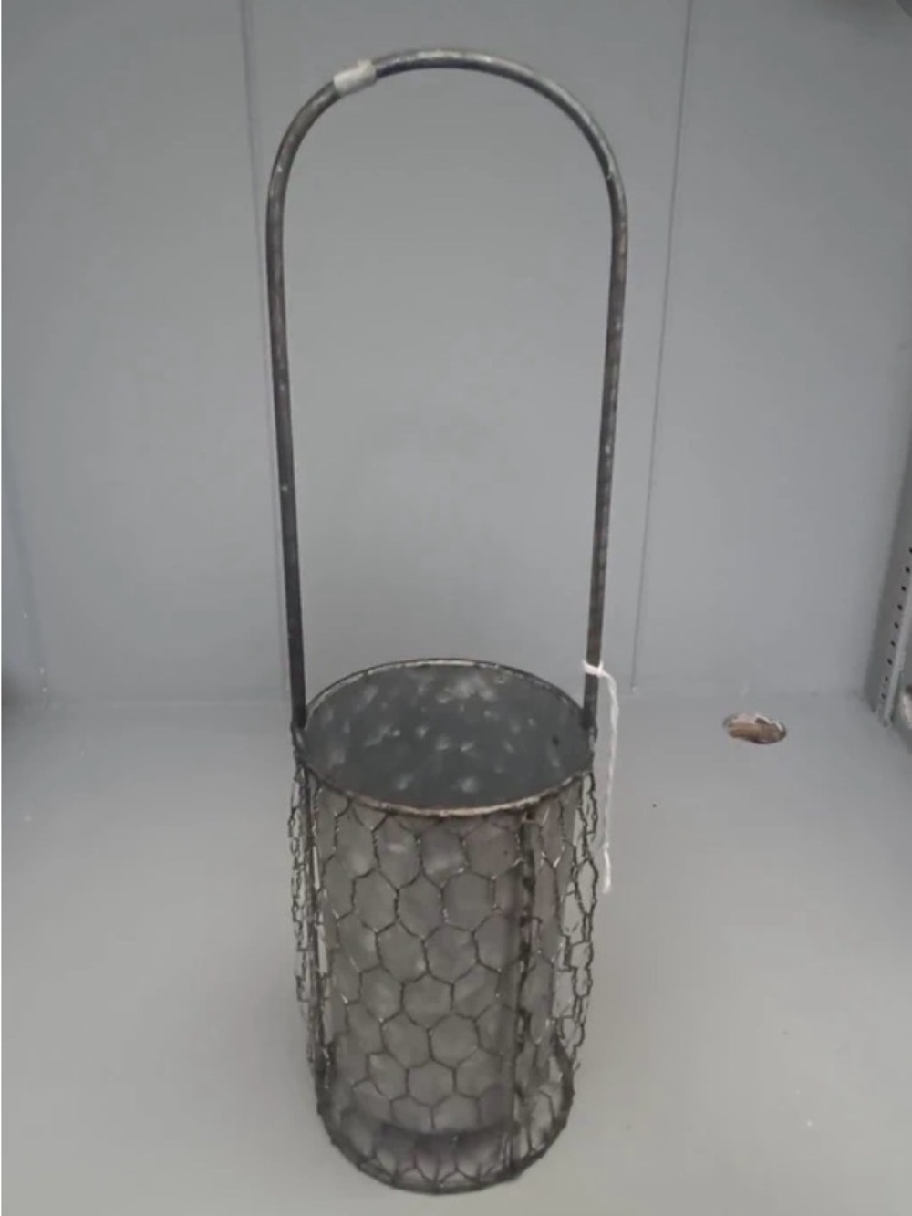 Metal Wire Basket in Charcoal Gray with Handle